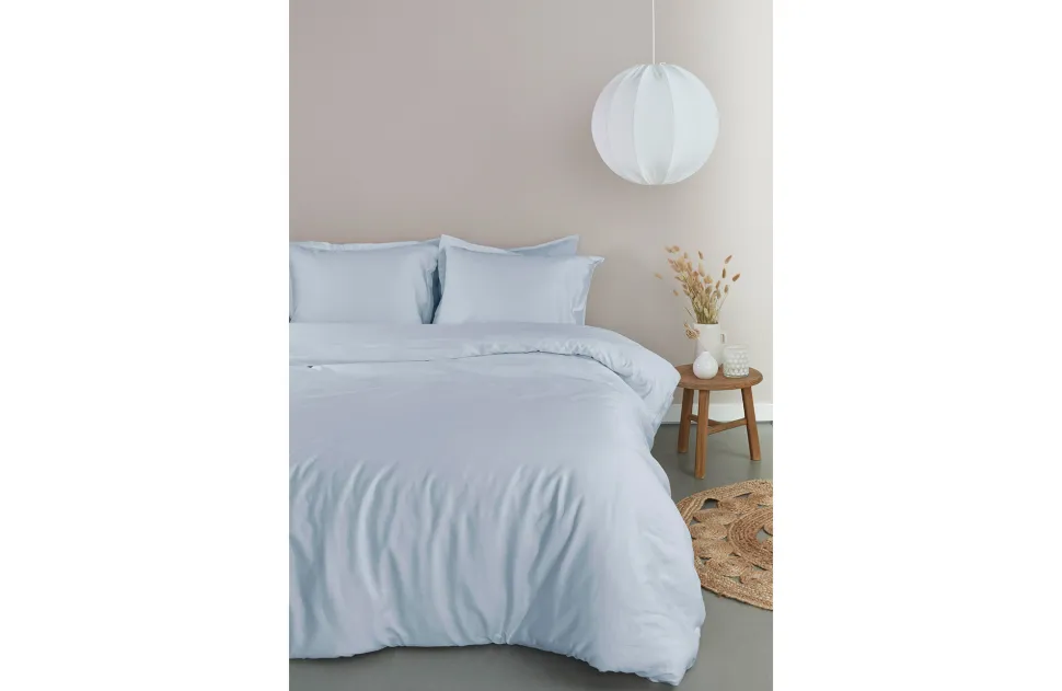 Ambiante Satin Dekbedovertrek Uni Light Blue