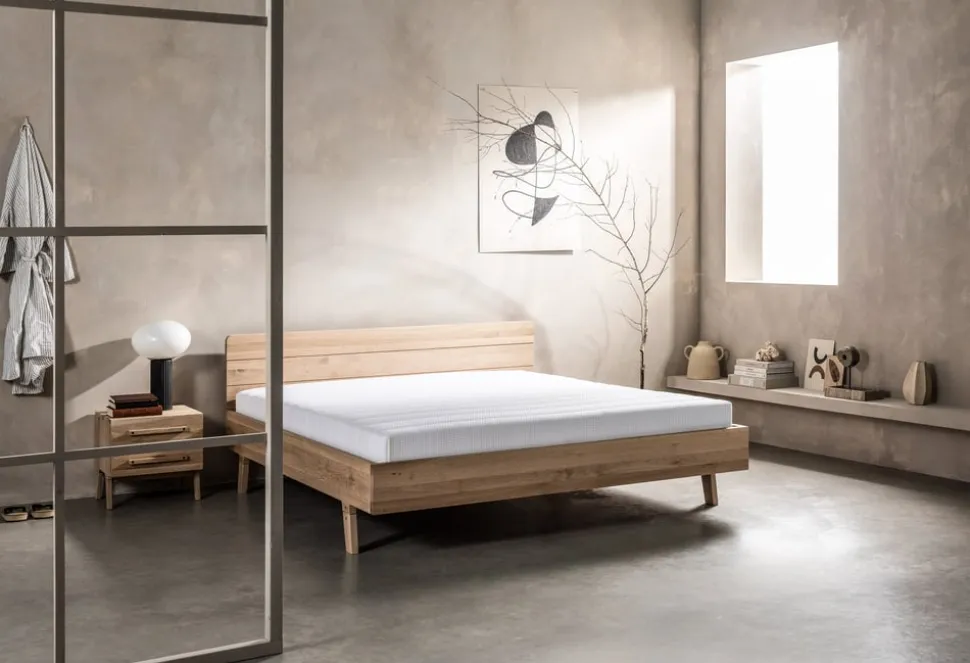Bedframe Balance Focus