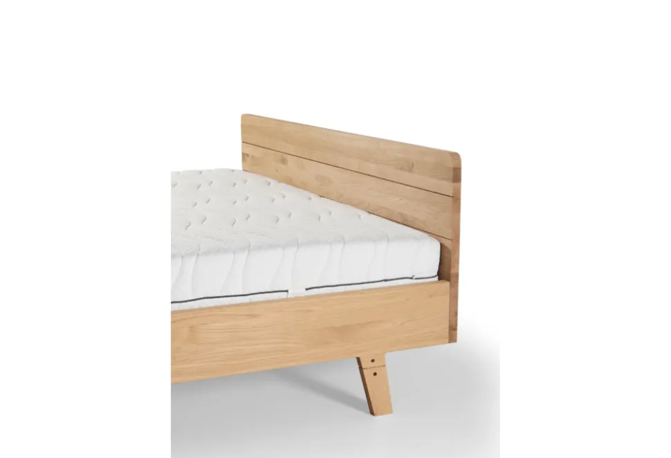 Bedframe Balance Focus